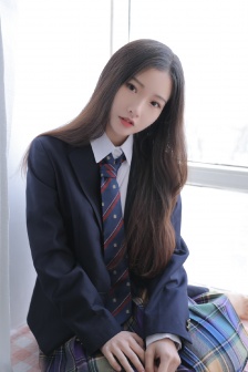 《妻子的瑜伽教练》电影